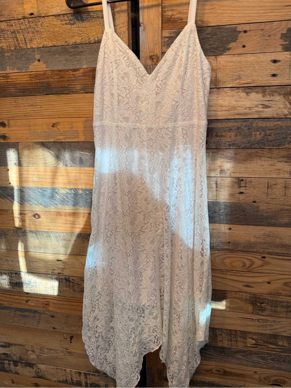 Speechless White Floral Lace Cami Dress V Neck Asymmetrical Hem Medium